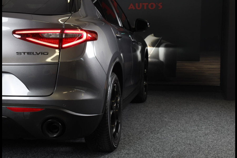 Alfa Romeo Stelvio 2.0 T AWD Veloce / AUT / Open Panoramadak / Lane Assist / Dode Hoek / Navi / Ecc / Leder / Led / Pdc / 19