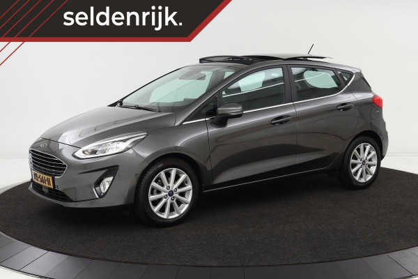 Ford Fiesta 1.0 EcoBoost Titanium | Panoramadak | Adaptive Cruise | Bang & Olufsen | Camera | Navigatie | Camera | DAB+ | PDC