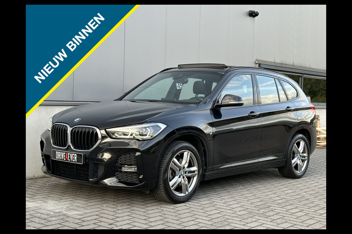 BMW X1 sDrive18i M PACK 2022 PANO NAVI CR CONTROL CAMERA CLIMATE CONTRO