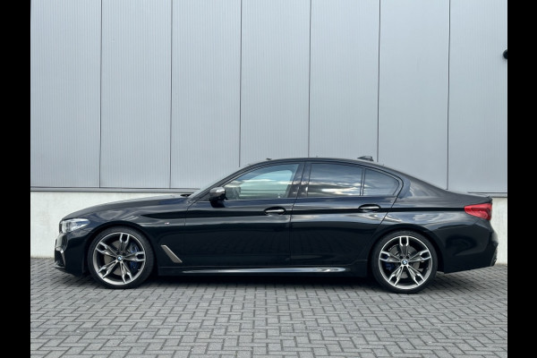 BMW 5 Serie M550i xD M PACK FULL PANO 360 CAMERA ECC PDC LED LEDER