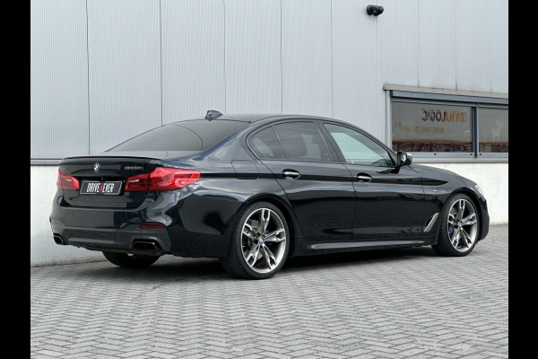 BMW 5 Serie M550i xD M PACK FULL PANO 360 CAMERA ECC PDC LED LEDER