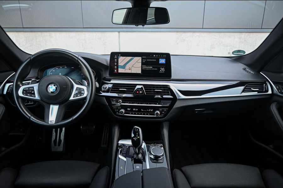 BMW 5 Serie Touring 520d xDrive *M-Sport / HiFi / Memory / Adapt. Cruise-Control / Shadow-Line*