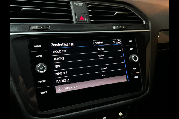 Volkswagen Tiguan 1.5 TSI ACT IQ-Drive Garantie Xenon Carplay ACC Clima Navi Rijklaar