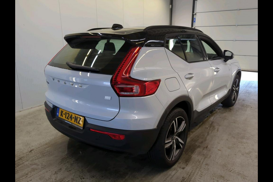 Volvo XC40 1.5 T5 Recharge R-Design NL AUTO | PANO | CARPLAY | LED |