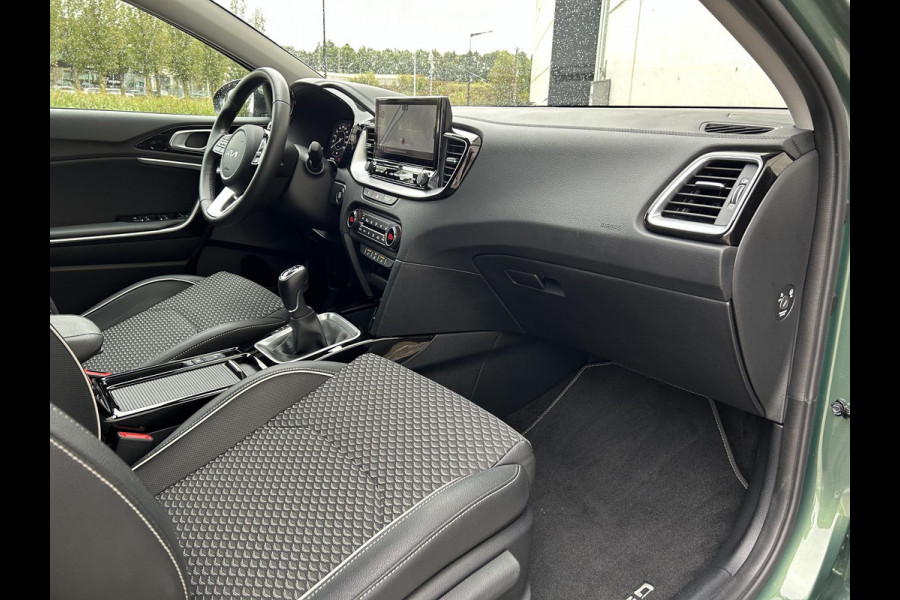 Kia Ceed Sportswagon 1.0 T-GDi DynamicPlusLine | Camera | Navi | H-Leder | Stuur-/Stoelverwarming | Key-Less | Clima | Apple CarPlay/Android Auro | PDC | Cruise | LED |