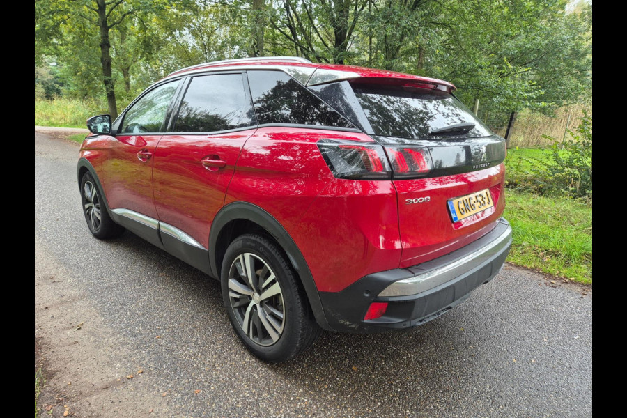 Peugeot 3008 1.2 PureTech Allure 130 pk / camera / navigatie