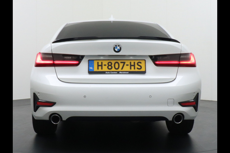 BMW 3-serie 320i Aut8 Sport Line Executive Apple Carplay Android Auto Ecc Navi-Pro Trekhaak Bluetooth Cruise Control Led Regen-Licht Sensor  Dim.Spiegel Live cockpit pro Shadow-line glans Opbergpakket