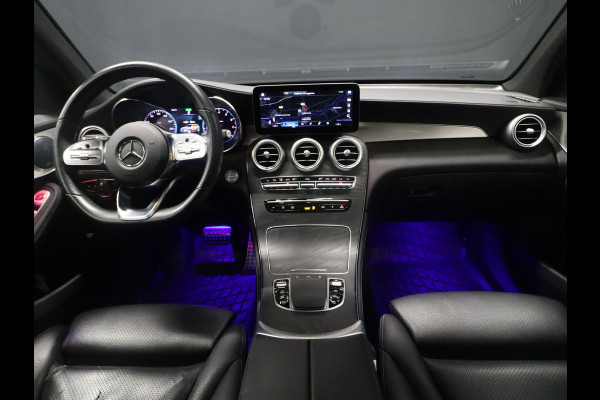 Mercedes-Benz GLC 200 Business Solution AMG [DIGITAL DASHBOARD, SCHUIFKANTELDAK, APPLE CARPLAY, ADAPTIVE CRUISE, SFEERVERLICHTING, BURMESTER SOUND, VOL LEDER, SPORTONDERSTEL, NIEUWSTAAT]