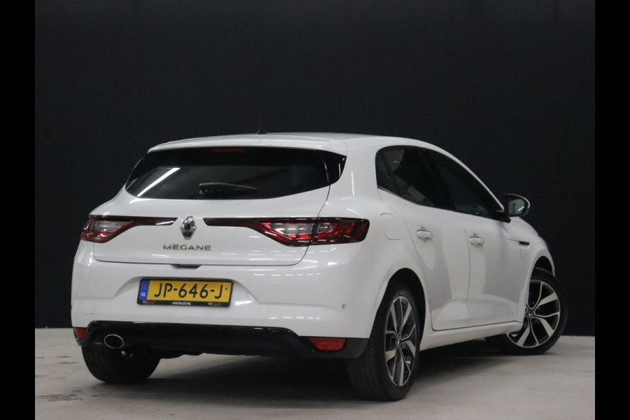 Renault Mégane 1.2 TCe Bose FULL OPTION [DIGITAL DASHBOARD, GROOT SCHERM, ACHTERUITRIJCAMERA, BOSE AUDIO, CRUISE, BLUETOOTH, NAVIGATIE, NIEUWSTAAT]