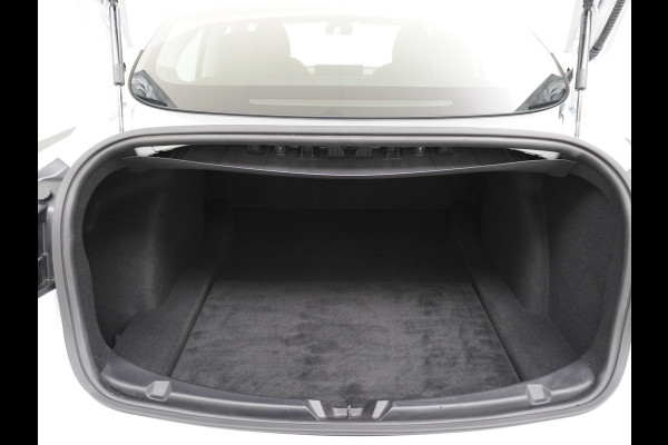 Tesla Model 3 Performance 513pk 0-100 3,4 sec. 20" FSD-vb. AutoPilot Carbon Spoiler Premium-HiFi Pano.dak Camera Leer Adaptive-Cruise+Stop&Go  4wd Rode Remklauwen Premium Audio Veel grip door 4WD vierwielaandrijving.  Origineel Nederlandse auto ! Orig.NL auto  1e eigenaar