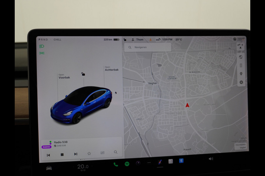 Tesla Model 3 SR+ 325PK AutoPilot Leer PanoDak Adaptive cruise 18" Camera's Elektr.-Stuur+Stoelen+Spiegels+Geheugen+Easy-Entry+Verwarmde stoel Ecc Navigatiesysteem full map LED-a+v Koplampspoeiers Comfortstoel(en) ACC Dual-ECC DAB Voorverwarmen interieur via App Keyless via Telefoonsleutel One-Pedal-Drive Origin. NLse auto ! 1e eigenaar