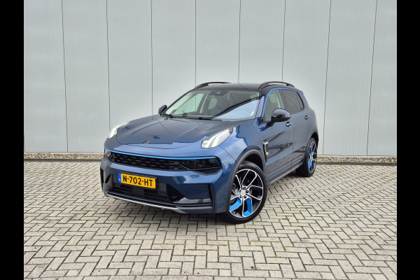 Lynk & Co 01 1.5 | Pano | Navi | Clima | Camera | Android/Apple Carplay