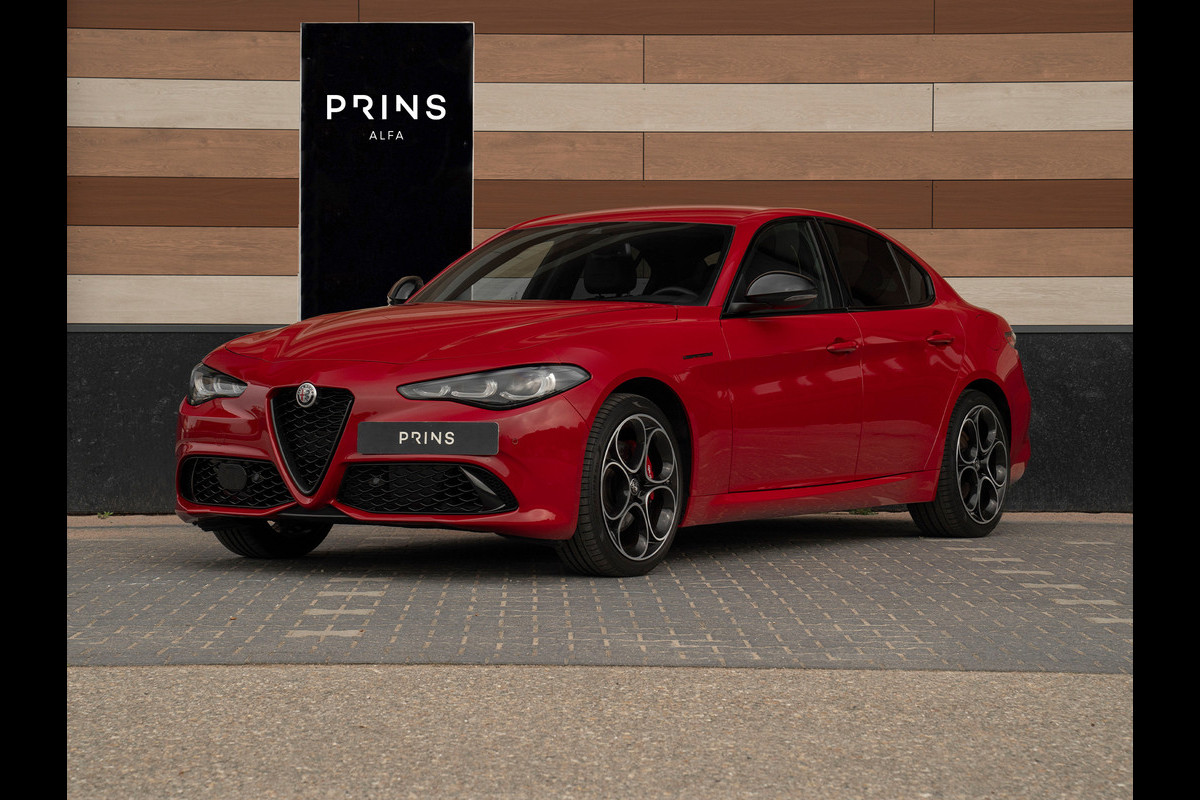 Alfa Romeo Giulia 2.0T 280pk GME AWD Competizione | MY24 | Harman/Kardon | Adapt. cruise | Carbon spoiler