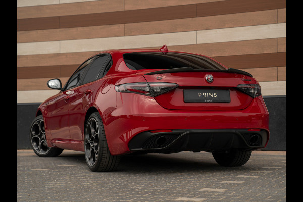 Alfa Romeo Giulia 2.0T 320pk Competizione AWD | MY24 | Harman/Kardon | Carbon spoiler | Adapt. cruise |