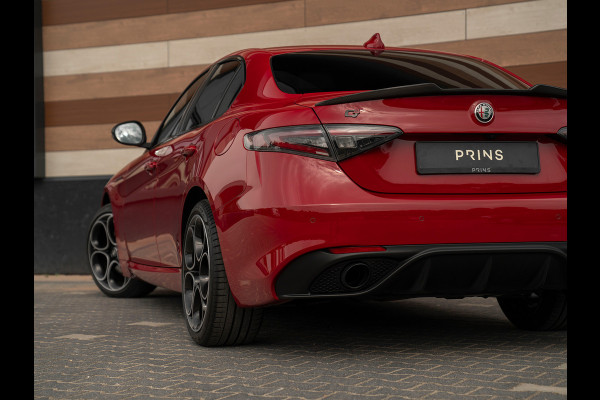 Alfa Romeo Giulia 2.0T 320pk Competizione AWD | MY24 | Harman/Kardon | Carbon spoiler | Adapt. cruise |