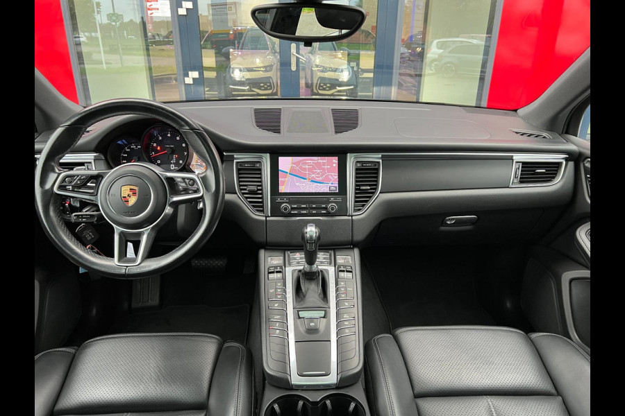 Porsche Macan 2.0 Panorama full spec