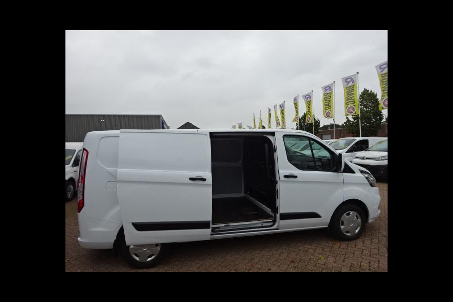 Ford Transit Custom 300 2.0 TDCI L2H1 Trend AIRCO 3 ZITS 130 PK 2700 KG Trekgewicht