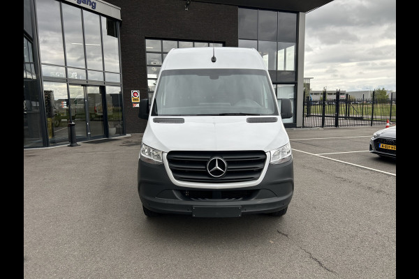 Mercedes-Benz Sprinter 317 CDI L3 H2 MBUX / Camera / Trekhaak / Parkeersensoren / Cruise control / Airco / 270 Graden achterdeuren