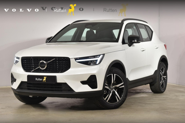 Volvo XC40 B4 211PK Automaat Plus Dark Adaptieve cruis control / Harman kardon / Elektrische stoelen / DAB+ / Volvo On-Call