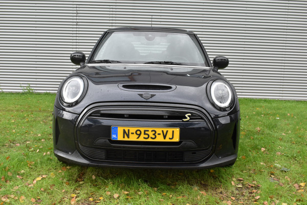 MINI Mini Electric MINI Yours Cooper S 33 kWh Yours Leder - Driving Ass - LED - Stoel + Stuurwiel Verwarmd Zeer complete, stoere auto! 22495,- na subsidie!