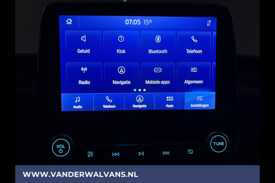 Ford Transit Custom 2.0 TDCI 131pk L1H1 Euro6 Airco | Camera | Navigatie | Apple Carplay LED, Cruisecontrol, 2500kg Trekhaak, Parkeersensoren, Stoelverwarming, Verwarmde voorruit, Dakdragers, Bijrijdersbank, Achterklep