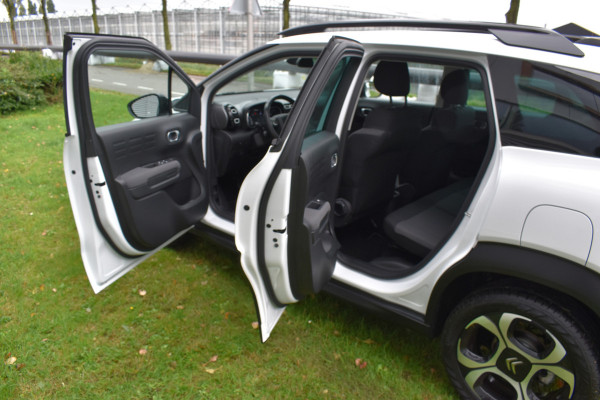 Citroën C3 Aircross 1.2 PureTech S&S Shine Automaat Navigatie