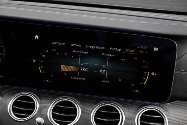 Mercedes-Benz E-Klasse 300 e 4MATIC AMG Line | Pano | Burmester | Widescreen