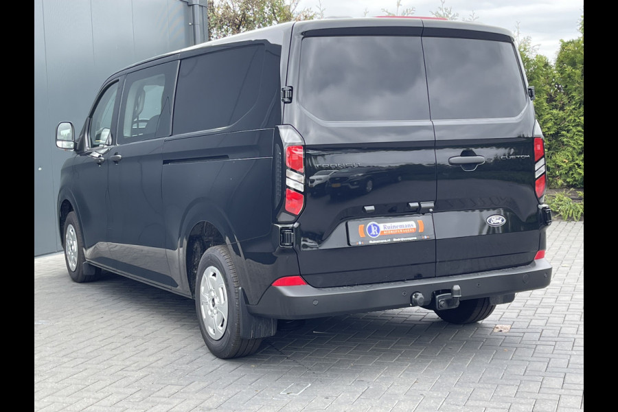 Ford Transit Custom 2.0 TDCI 136 PK AUTOMAAT / DUBBELE CABINE / L2H1 / 2x SCHUIFDEUR / TREKHAAK / DUBBEL CABINE