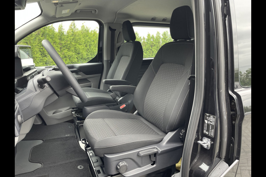 Ford Transit Custom 2.0 TDCI 136 PK AUTOMAAT / DUBBELE CABINE / L2H1 / 2x SCHUIFDEUR / TREKHAAK / DUBBEL CABINE