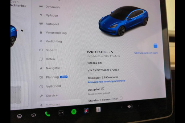 Tesla Model 3 Standard RWD Plus 60 kWh | Trekhaak - INC.BTW