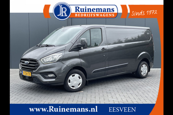 Ford Transit Custom 2.0 TDCI 131 PK / L2H1 / AIRCO / CRUISE / NAVI / CARPLAY / TREKHAAK / 3-ZITS