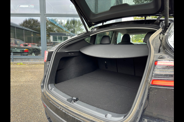 Tesla Model Y Performance AWD 75 kWh | AUTOPILOT | PANO | LEDER | ELEK. STOELEN | RESTERENDE FABR. GARANTIE t/m 09-2026