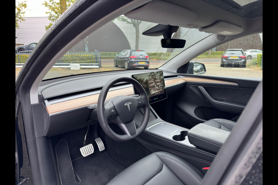 Tesla Model Y Performance AWD 75 kWh | AUTOPILOT | PANO | LEDER | ELEK. STOELEN | RESTERENDE FABR. GARANTIE t/m 09-2026