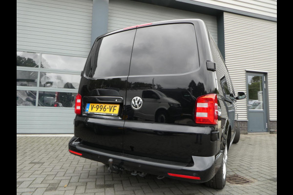 Volkswagen Transporter 2.0 TDI 150pk L2 Automaat, Sport, LED, Xenon, Navigatie, PDC.