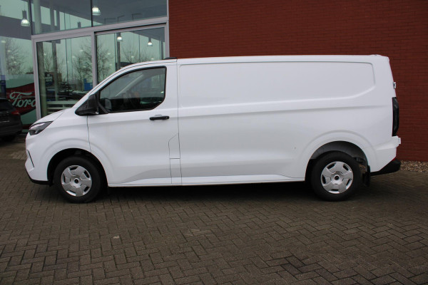 Ford Transit Custom 320 2.0 TDCI L2H1 Trend Nieuw 136pk | Direct leverbaar |  13 inch scherm Apple Carplay/Android Auto | Camera | bestuurdersstoel met bijrijdersbank | reservewiel | LED koplampen | Cruise Control | Frozen White