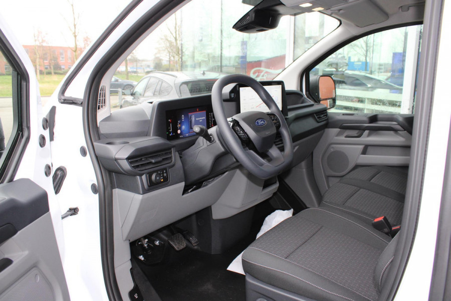 Ford Transit Custom 320 2.0 TDCI L2H1 Trend Nieuw 136pk | Direct leverbaar |  13 inch scherm Apple Carplay/Android Auto | Camera | bestuurdersstoel met bijrijdersbank | reservewiel | LED koplampen | Cruise Control | Frozen White