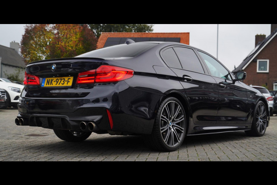 BMW 5 Serie 540i High Executive | M5 | Panorama | 360 cam | Adaptieve Cruise | Sfeerverlichting | Luxe Leder | Stoelkoeling | NAP