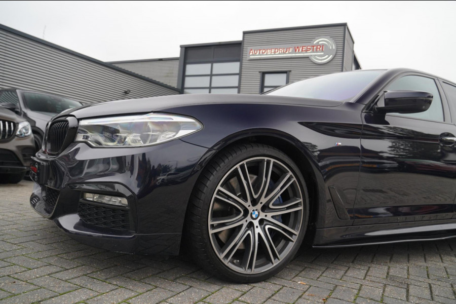 BMW 5 Serie 540i High Executive | M5 | Panorama | 360 cam | Adaptieve Cruise | Sfeerverlichting | Luxe Leder | Stoelkoeling | NAP