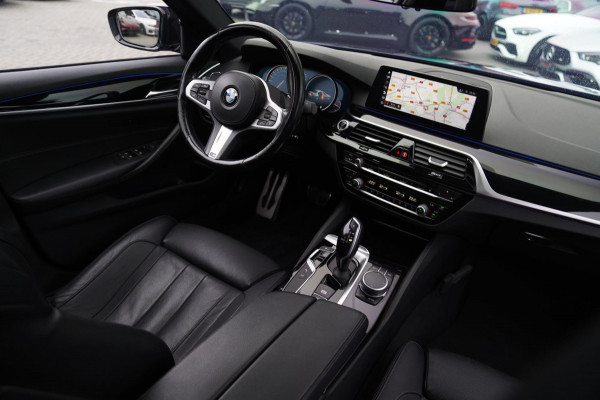 BMW 5 Serie 540i High Executive | M5 | Panorama | 360 cam | Adaptieve Cruise | Sfeerverlichting | Luxe Leder | Stoelkoeling | NAP