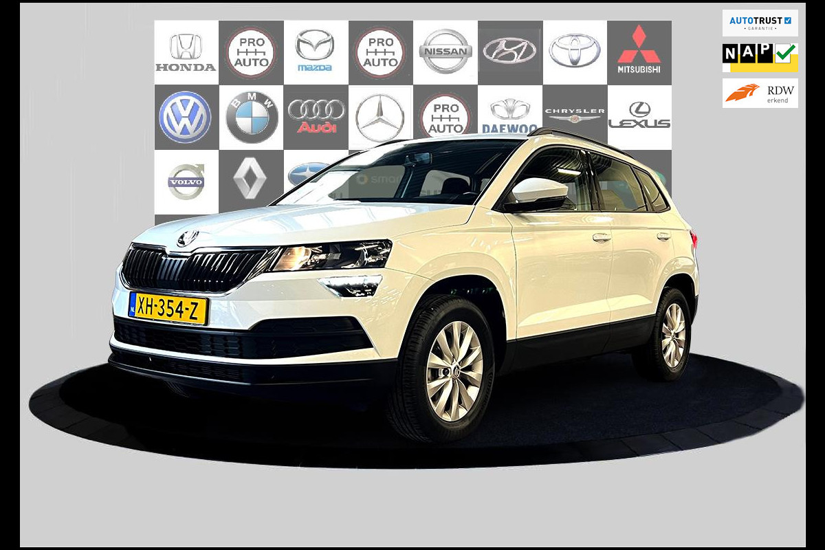 Škoda Karoq 1.0 TSI Ambition wireless carplay_trekh_Cruise Acc