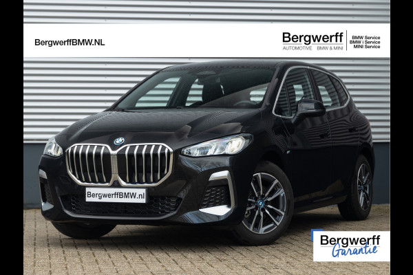 BMW 2 Serie Active Tourer 225e xDrive M-Sport - Trekhaak - Driving Ass Plus - Stoelverwarming