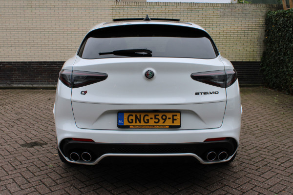 Alfa Romeo Stelvio 2.9 V6 AWD Quadrifoglio 510PK | Full Options | BTW | Bianco Trofeo