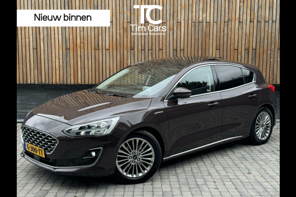 Ford Focus 1.5 EcoBoost Vignale Automaat | Panoramadak | B&O audiosysteem | Trekhaak | Navigatiesysteem | Elektrische bestuurdersstoel | Ad