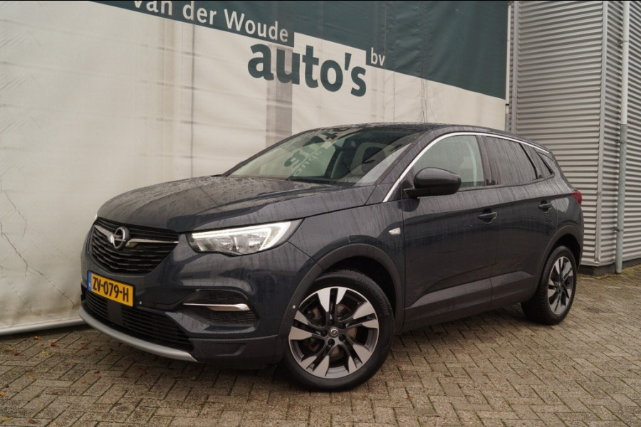 Opel Grandland X 1.2 Turbo Business Executive -NAVI-ECC-PDC-