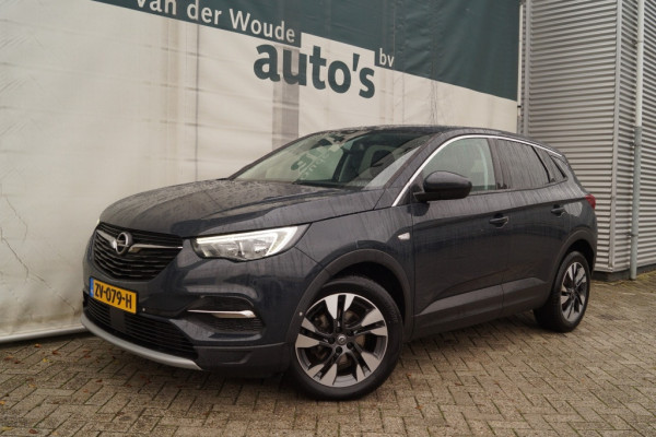 Opel Grandland X 1.2 Turbo Business Executive -NAVI-ECC-PDC-