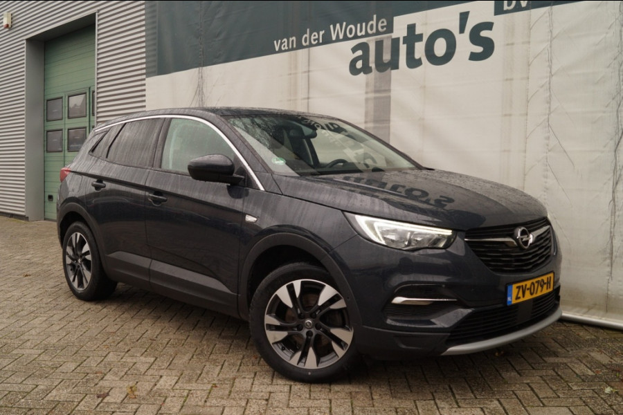 Opel Grandland X 1.2 Turbo Business Executive -NAVI-ECC-PDC-