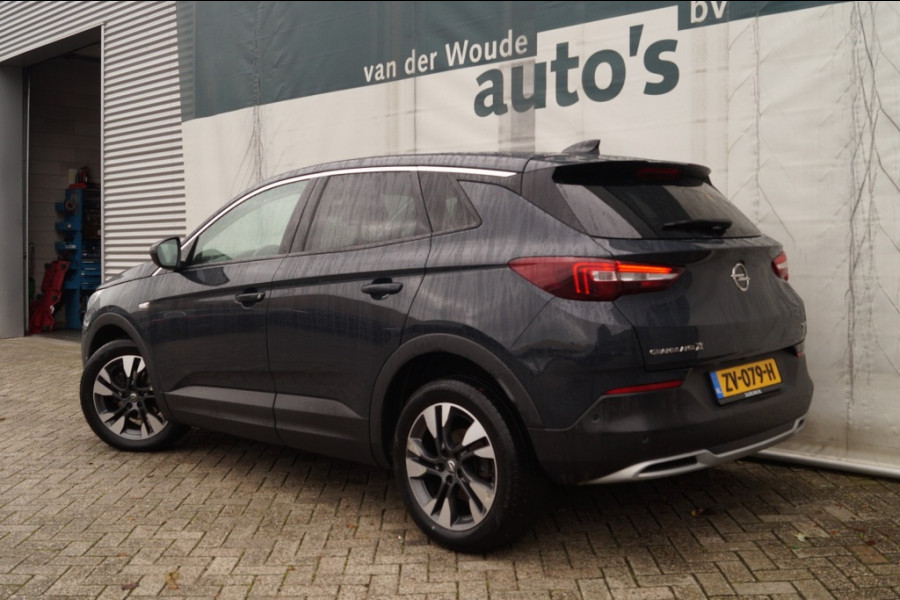 Opel Grandland X 1.2 Turbo Business Executive -NAVI-ECC-PDC-