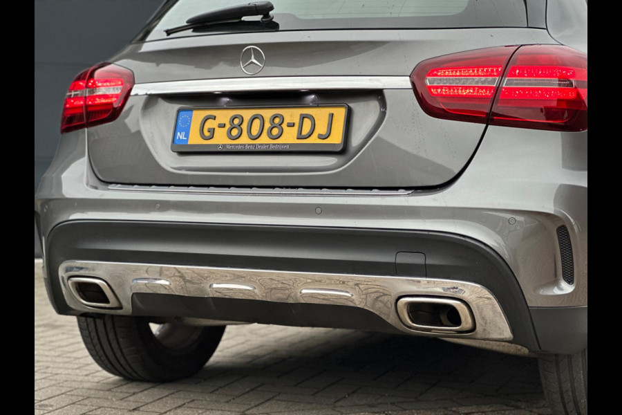 Mercedes-Benz GLA 180 AUTOMAAT BUSINESS SOLUTION AMG STYLING,26000 KM, TREKHAAK,NEDERLANDSE AUTO MET NAP