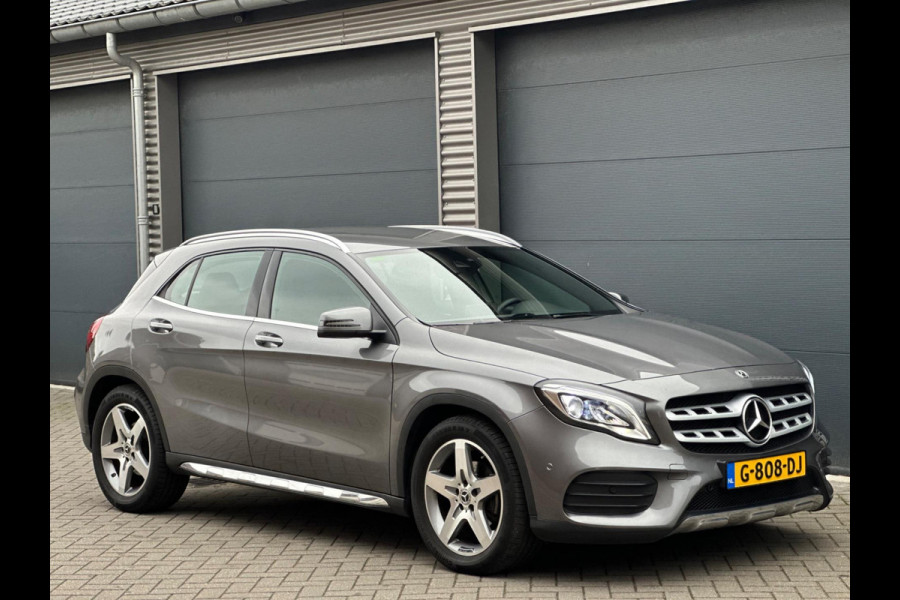 Mercedes-Benz GLA 180 AUTOMAAT BUSINESS SOLUTION AMG STYLING,26000 KM, TREKHAAK,NEDERLANDSE AUTO MET NAP