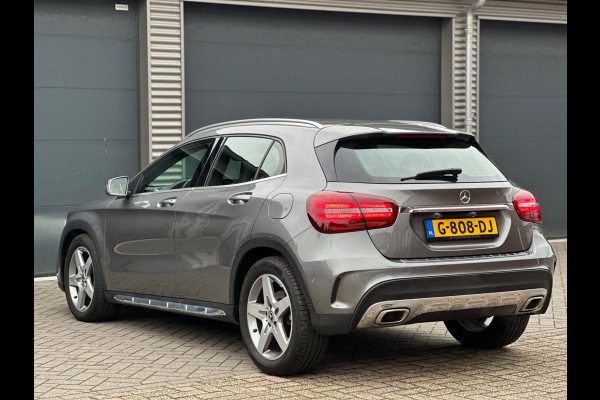 Mercedes-Benz GLA 180 AUTOMAAT BUSINESS SOLUTION AMG STYLING,26000 KM, TREKHAAK,NEDERLANDSE AUTO MET NAP